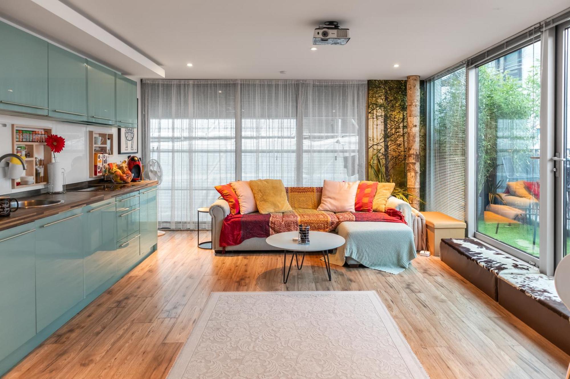 Pyjamagetaways Apartment Лондон Екстериор снимка